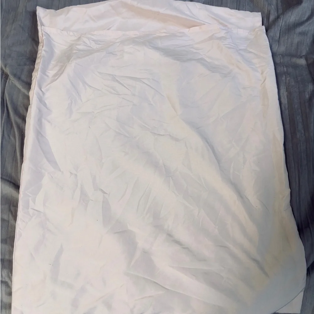 NWOT QUEEN BABY PINK QUEEN , sized duvet, cover, / Pillow Sham